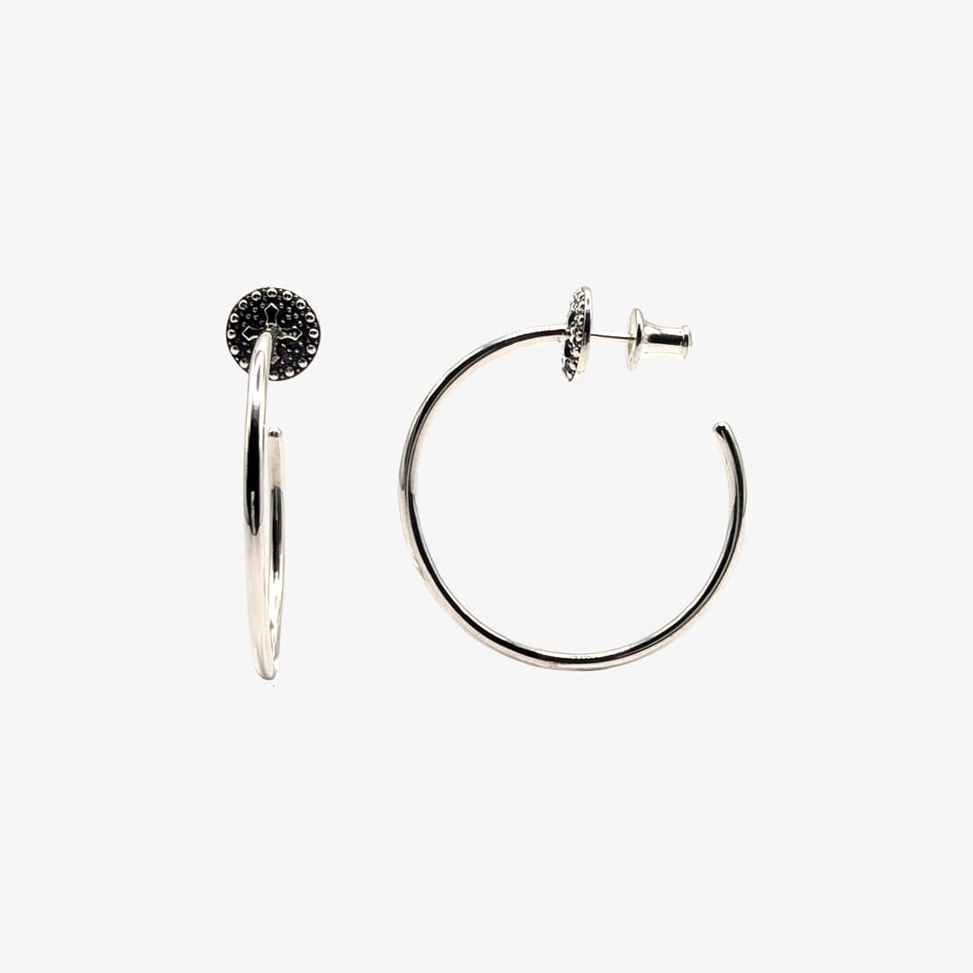 METAL + STUDDED HOOP EARRINGS 352 (925 Black Oxidized)