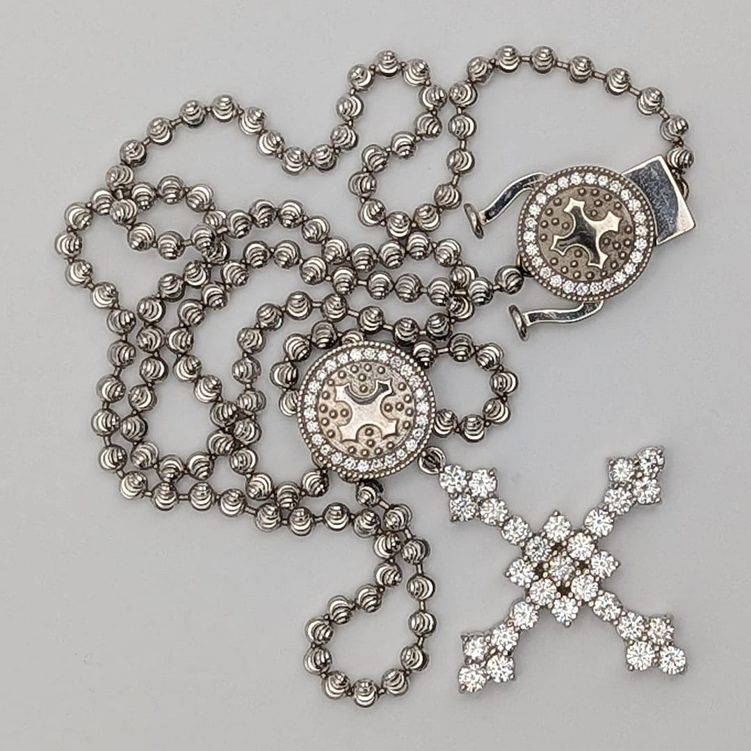 ETHOS + P SIGN DIAMOND NECKLACE PENDANT (585)