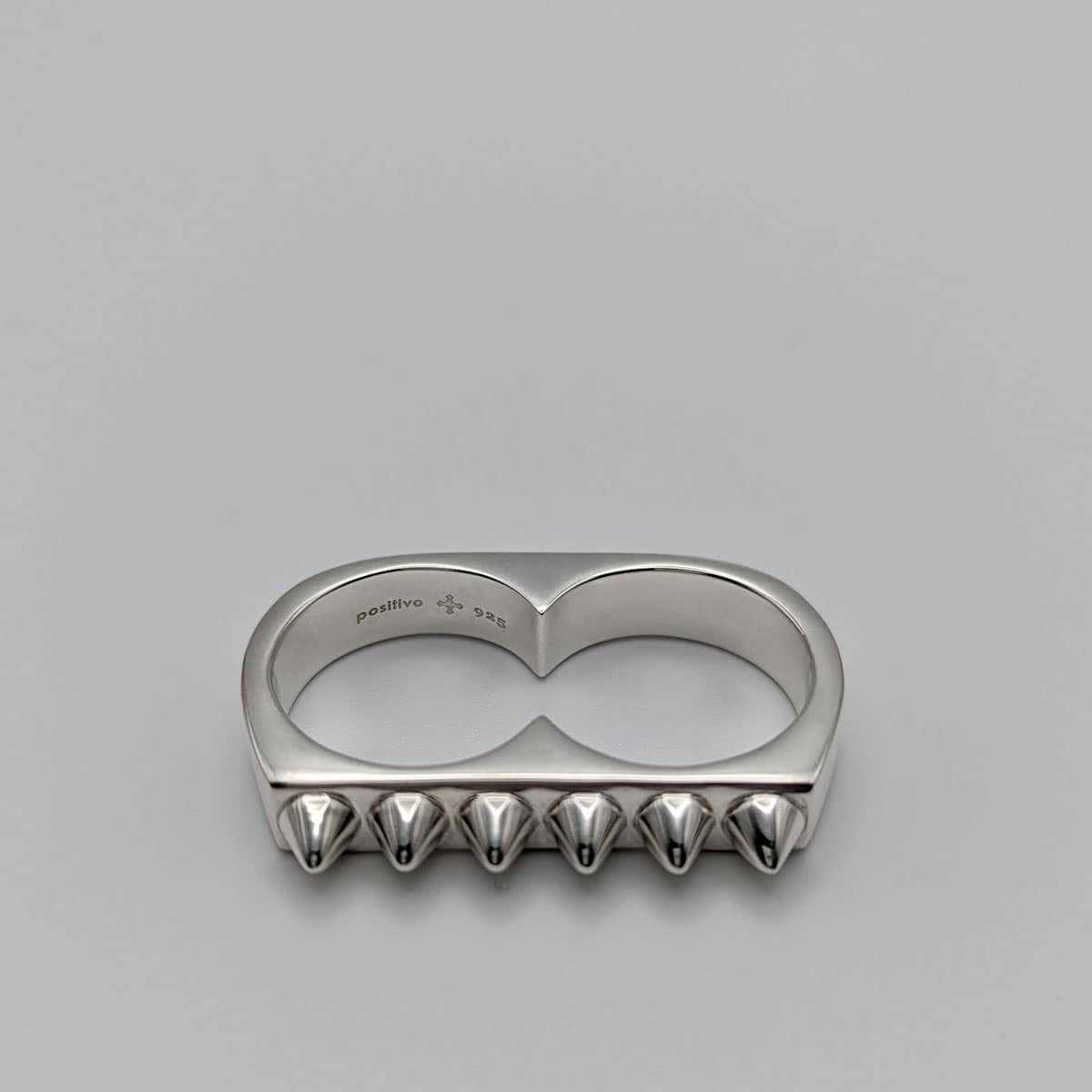 Black metal finger rings 2025